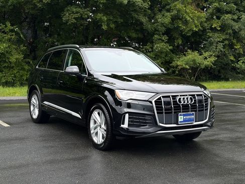 Used 2023 Audi Q7 2.0T Premium w/ Convenience Package AWD/4WD image 8