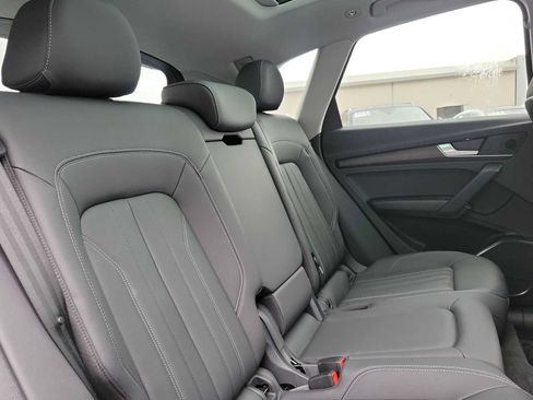 Certified 2023 Audi Q5 Premium w/ Convenience Package AWD/4WD image 26
