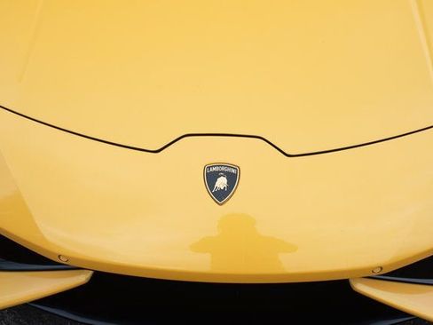 Used 2015 Lamborghini Huracan LP 610-4 image 4