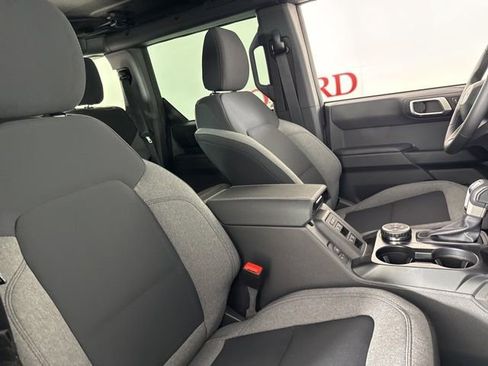 New 2025 Ford Bronco Big Bend image 19