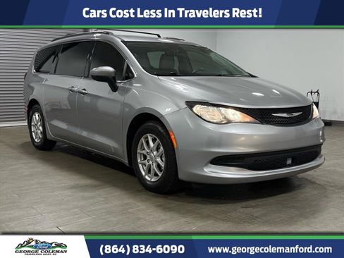 Used 2021 Chrysler Voyager Lxi image 1