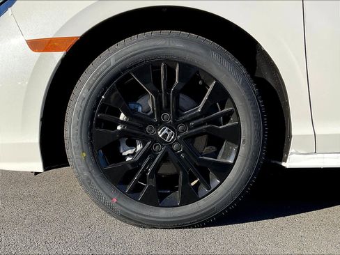 New 2026 Honda Odyssey Sport-L image 8