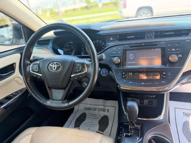 Used 2018 Toyota Avalon Limited w/ Protection Package FWD image 12