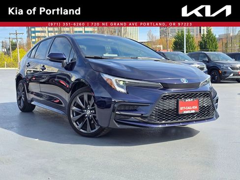 Used 2024 Toyota Corolla SE FWD image 1