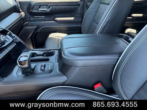 Used 2024 GMC Sierra 1500 AT4X w/ AT4X AEV Edition AWD/4WD image 13