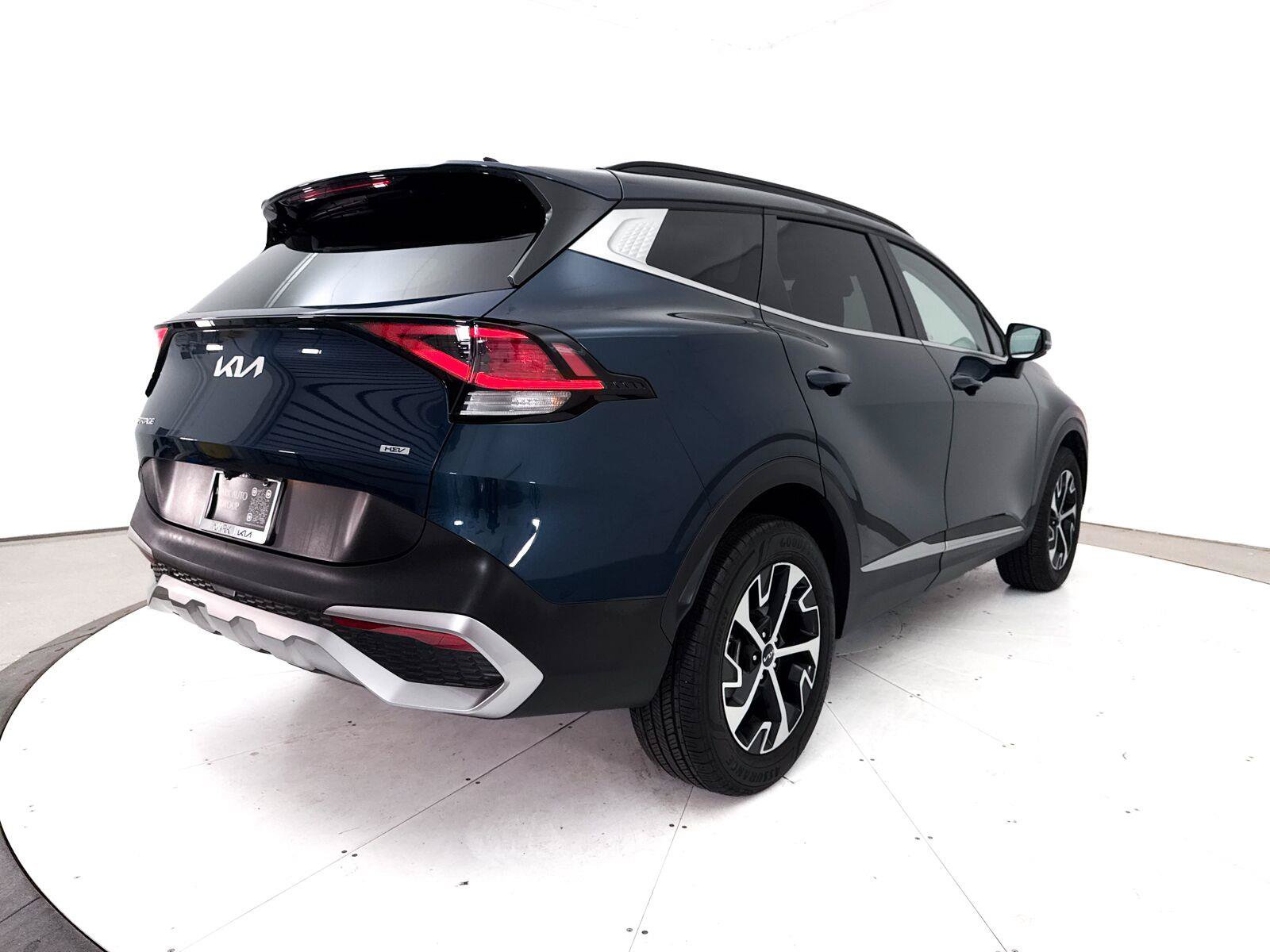 Used 2025 Kia Sportage EX w/ EX Premium Package AWD/4WD image 19