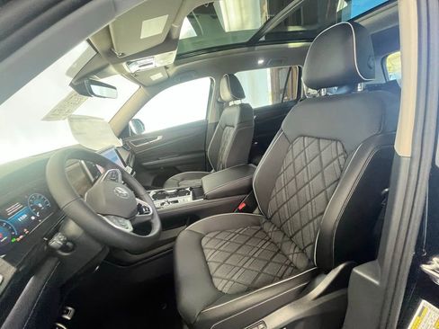 New 2026 Volkswagen Atlas SEL Premium R-Line image 10