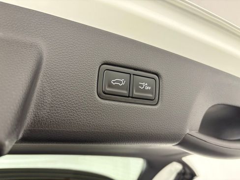 New 2026 Kia Carnival EX image 41