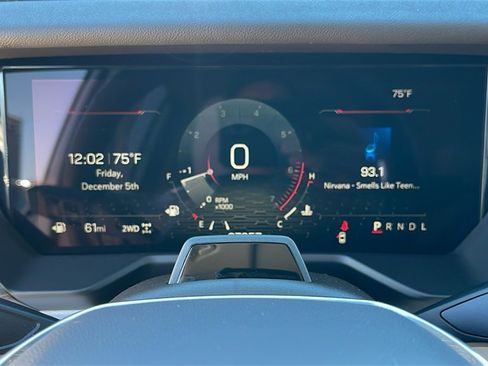 Used 2025 GMC Acadia Denali w/ Super Cruise Package image 21