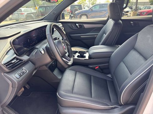 Used 2026 Buick Enclave Sport Touring AWD/4WD image 24