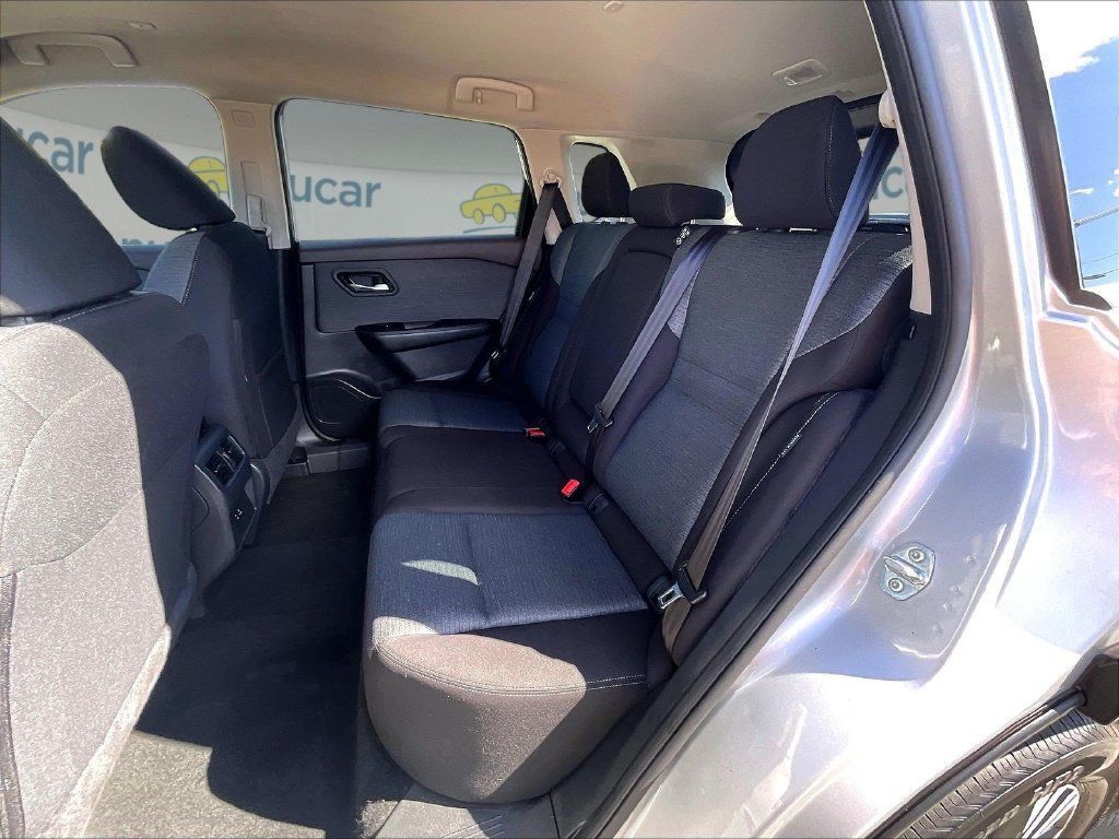 Certified 2023 Nissan Rogue SV AWD/4WD image 15