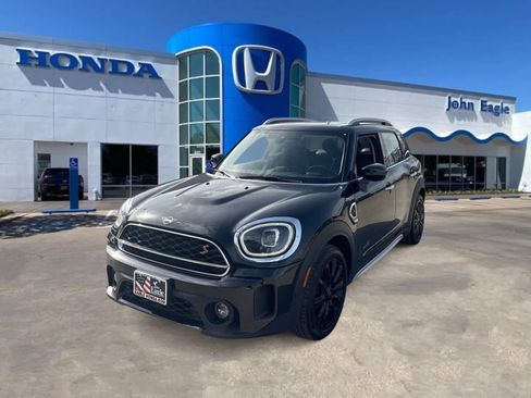 Used 2024 MINI Cooper Countryman S image 1