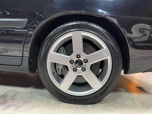 Used 2004 Volvo S60 R AWD/4WD image 36