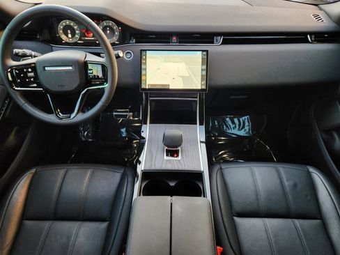 Certified 2025 Land Rover Range Rover Evoque Dynamic SE image 27