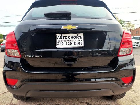 Used 2020 Chevrolet Trax LS image 14