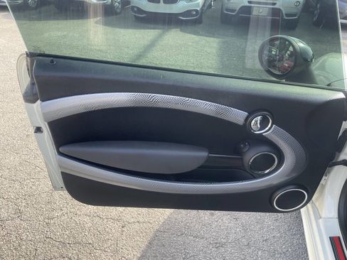 Used 2010 MINI Cooper S image 15