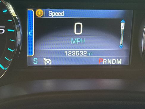 Used 2015 Chevrolet Tahoe LTZ AWD/4WD image 38