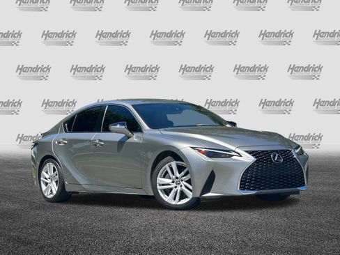 Used 2021 Lexus IS 300 RWD image 2