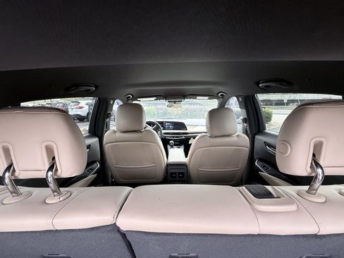 Used 2024 Cadillac XT4 Luxury image 11