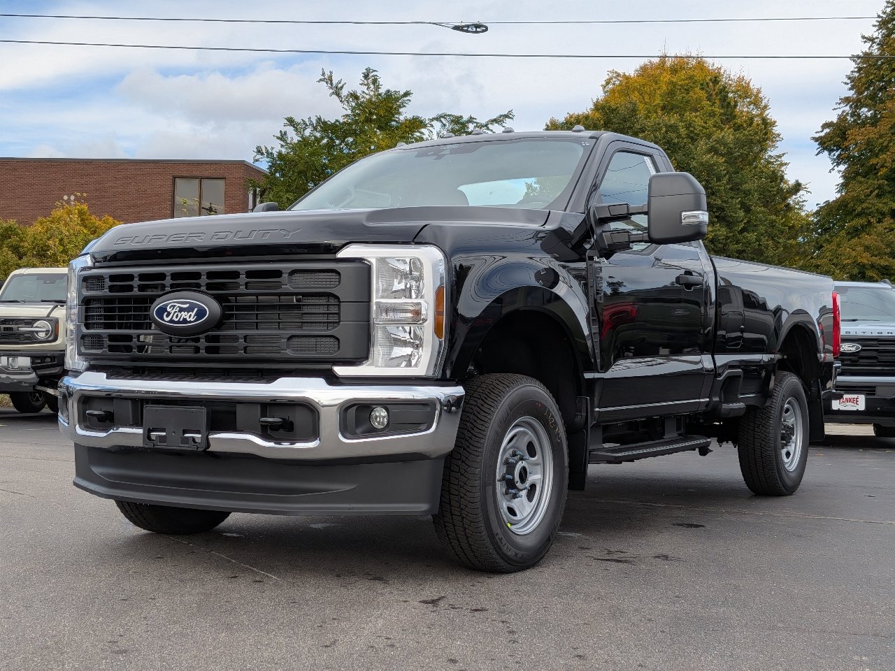 New 2027 Ford F250 XL w/ XL Chrome Package AWD/4WD image 8