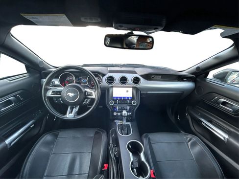 Used 2020 Ford Mustang Premium RWD image 23