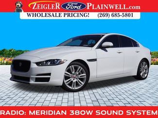 Used 2019 Jaguar XE Premium image 1