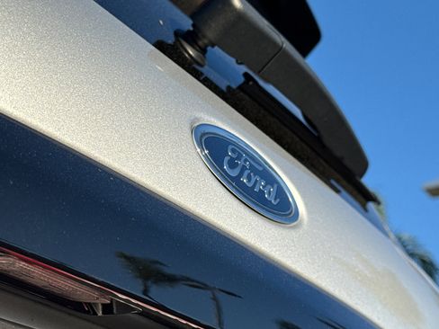 Used 2022 Ford EcoSport SES image 14