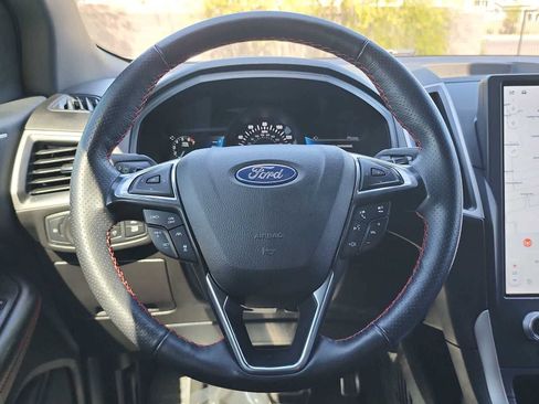 Used 2022 Ford Edge ST-Line w/ Class II Trailer Tow Package AWD/4WD image 19