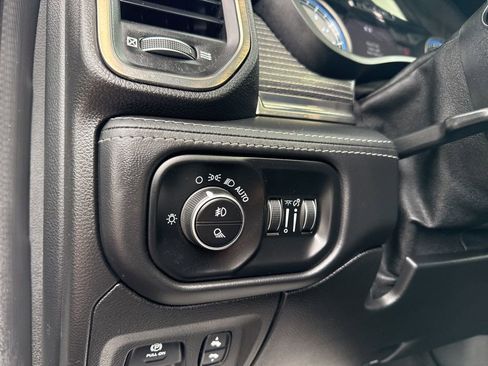 Used 2020 RAM 1500 Limited AWD/4WD image 16