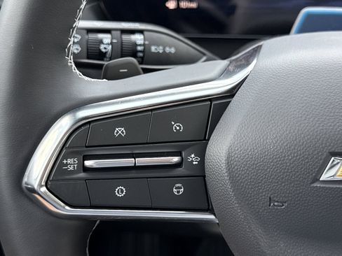 New 2026 Chevrolet Traverse High Country FWD image 24