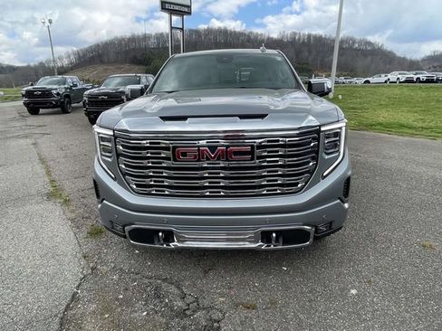 New 2026 GMC Sierra 1500 Denali w/ Denali Reserve Package AWD/4WD image 2