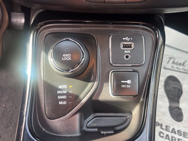 Used 2020 Jeep Compass Limited w/ Luxury Seat Group AWD/4WD image 29