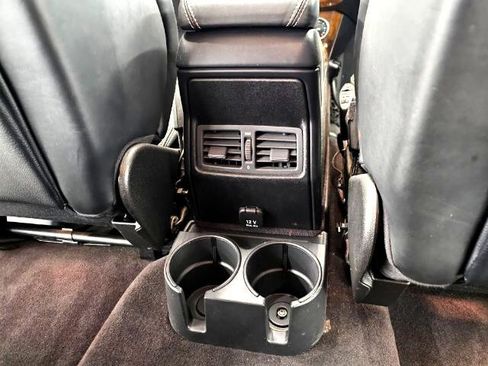 Used 2013 Mercedes-Benz G 550 image 30