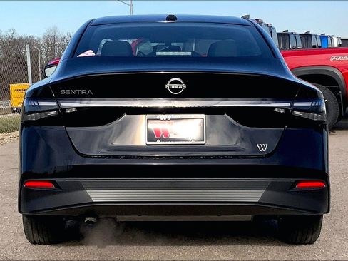 New 2026 Nissan Sentra SV image 4