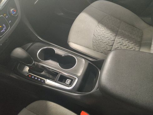 Used 2024 Chevrolet Equinox LS w/ LS Convenience Package FWD image 26