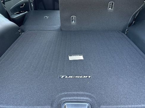 New 2024 Hyundai Tucson Limited image 12