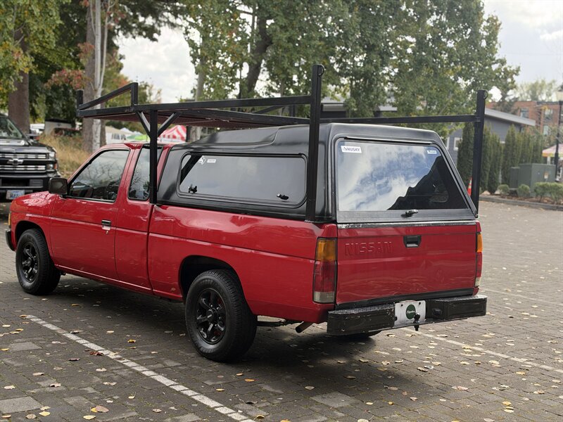 Used 1997 Nissan Pickup 2WD King Cab image 3