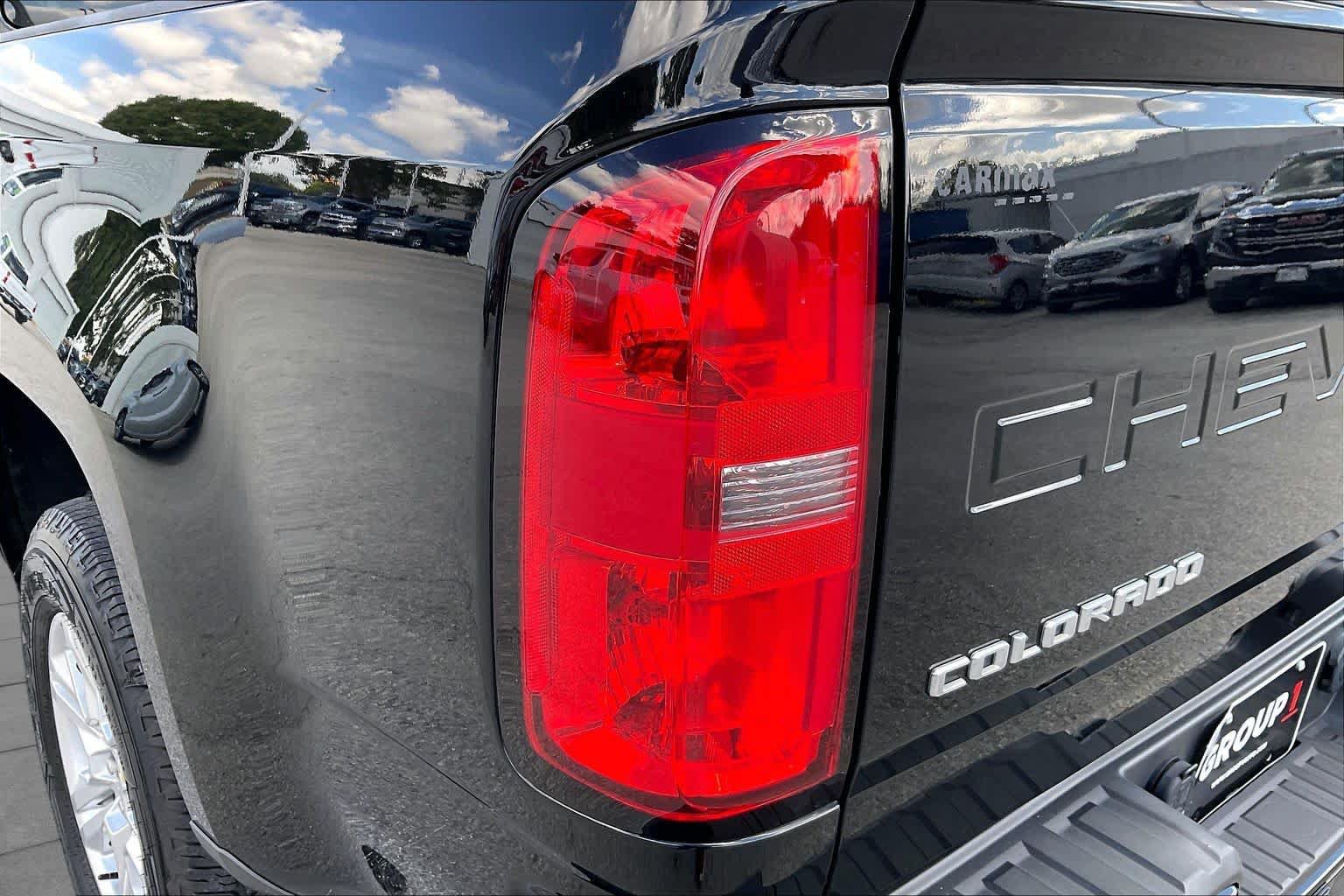 Used 2021 Chevrolet Colorado LT w/ Fleet Safety Package RWD image 28
