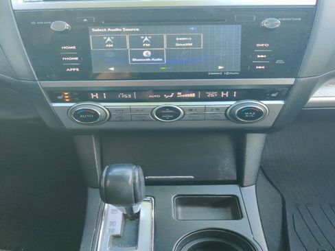 Used 2015 Subaru Outback 2.5i Premium image 10