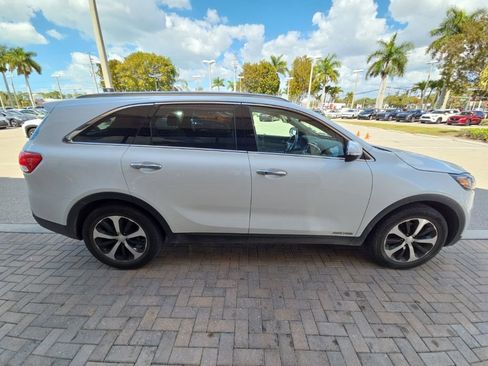 Used 2018 Kia Sorento EX w/ EX Advanced Touring Package image 57