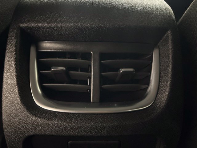 Used 2025 Chevrolet Blazer LT FWD image 27