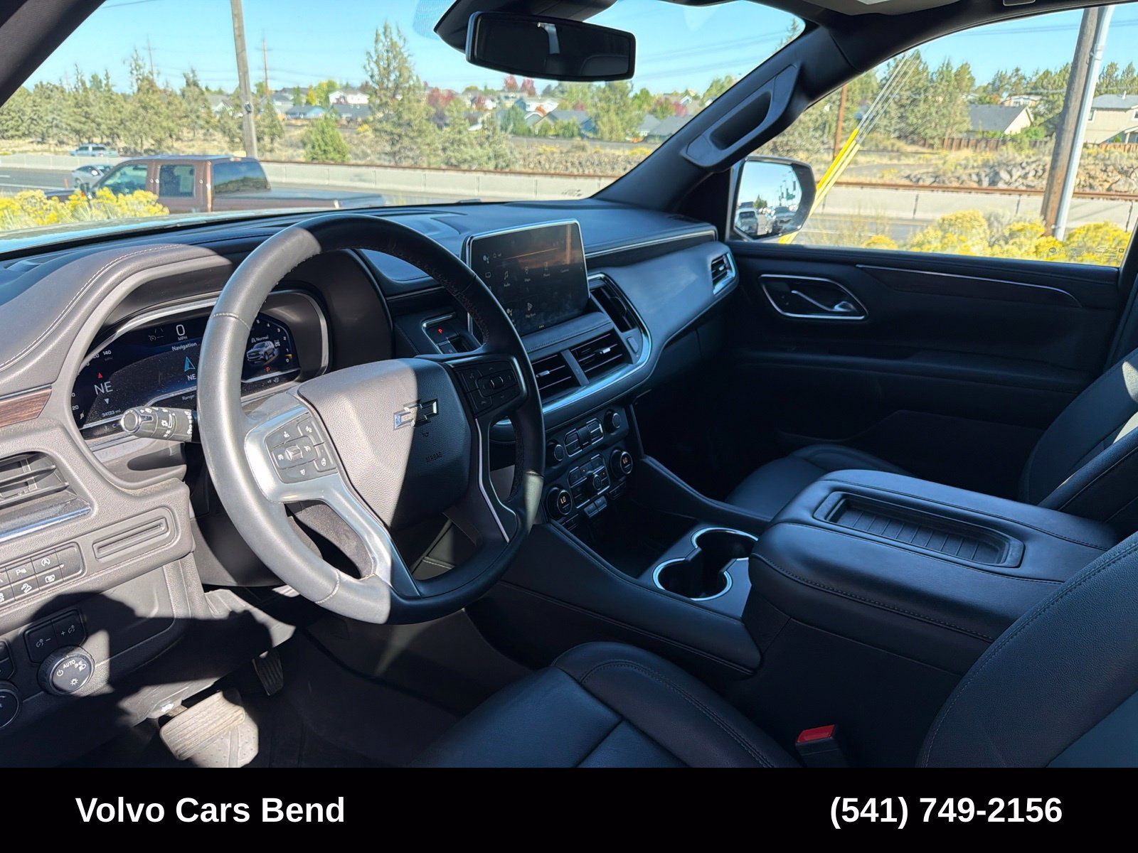 Used 2023 Chevrolet Tahoe Z71 w/ Luxury Package AWD/4WD image 20