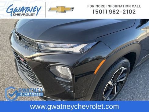 Used 2021 Chevrolet TrailBlazer RS w/ Technology Package image 14