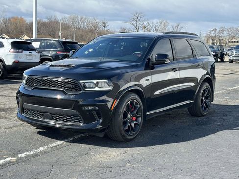 Used 2022 Dodge Durango SRT w/ Technology Group image 7