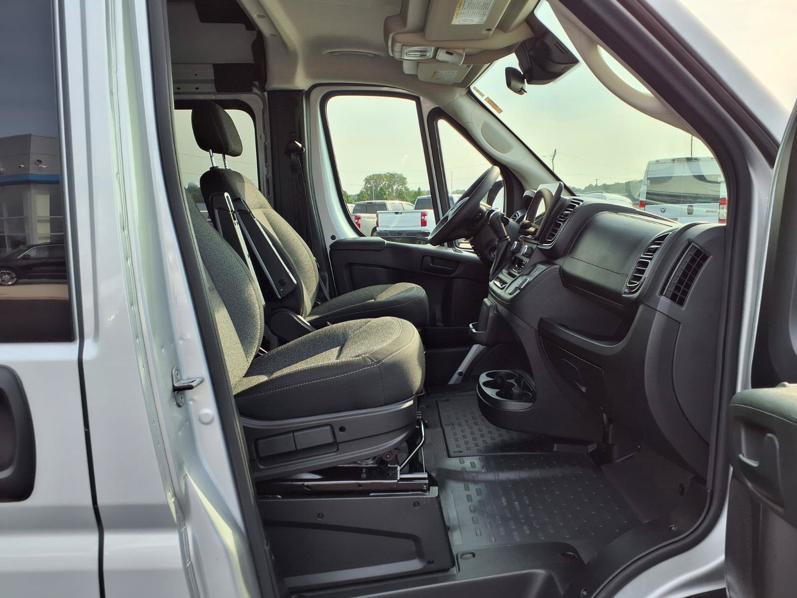 Used 2023 RAM ProMaster 3500 w/ Premium Convenience Group (B) FWD image 20