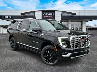 New 2026 GMC Yukon XL Denali w/ Sun & Power Step Package