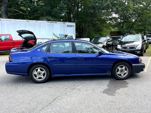 Used 2005 Chevrolet Impala LS w/ Sun And Sound Package image 2