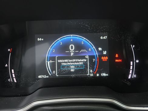 Used 2025 Toyota Corolla Cross XLE AWD/4WD image 17