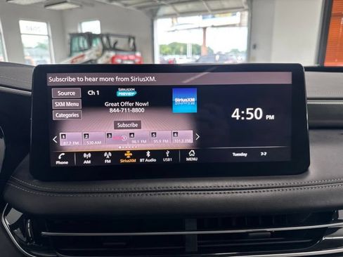 Used 2025 INFINITI QX60 Luxe AWD/4WD image 47