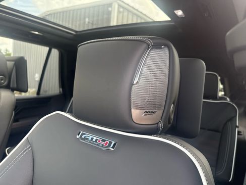 New 2026 GMC Yukon AT4 Ultimate AWD/4WD image 25